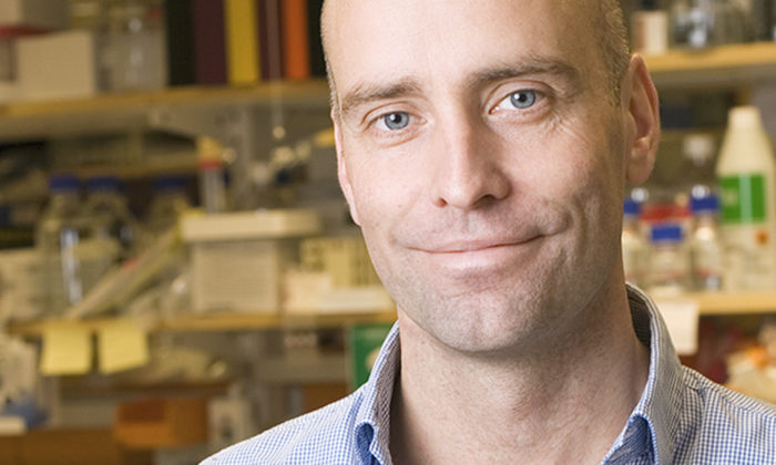 Jonas Frisén får Torsten Söderbergs Akademiprofessur i medicin 2013 Jonas Frisén får Torsten Söderbergs Akademiprofessur i medicin 2013